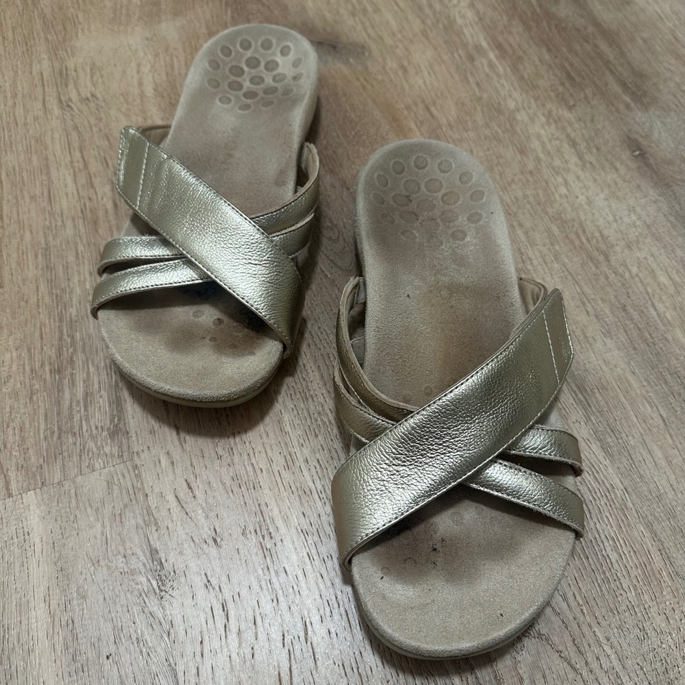 Vionic | Zarie Gold Metallic Cross Strap Orthotic Comfort Slide Sandal, Size 10W